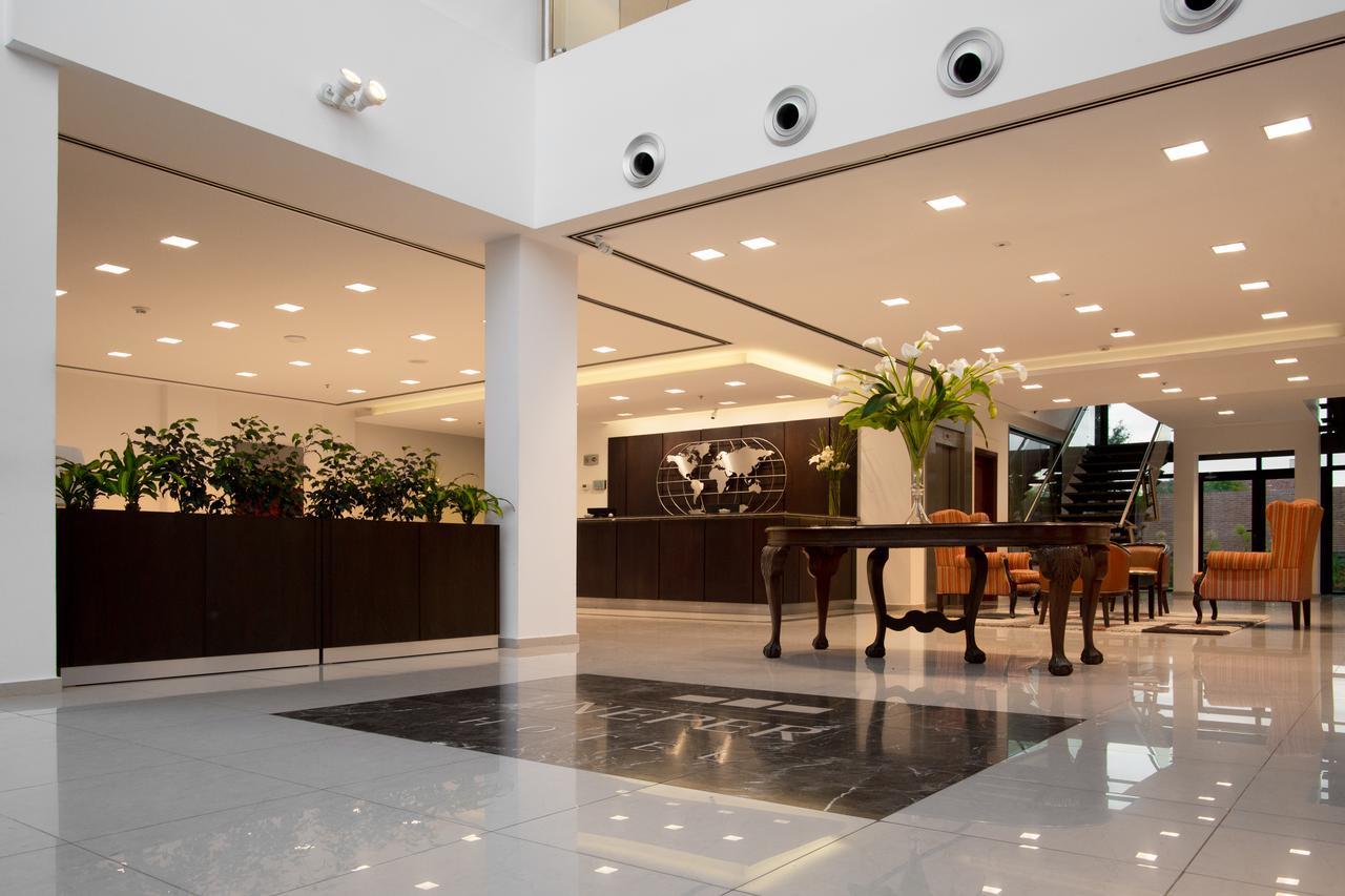 Neper Hotel